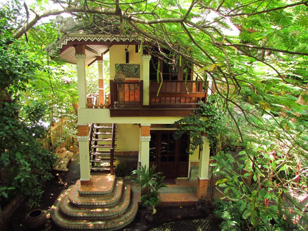 Santitham Guest House Chiang Mai Ruang foto