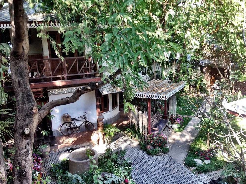 Santitham Guest House Chiang Mai Bagian luar foto
