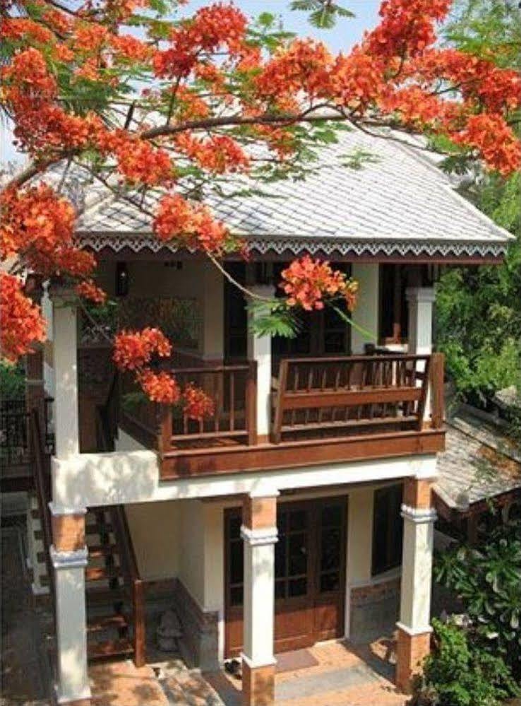 Santitham Guest House Chiang Mai Bagian luar foto