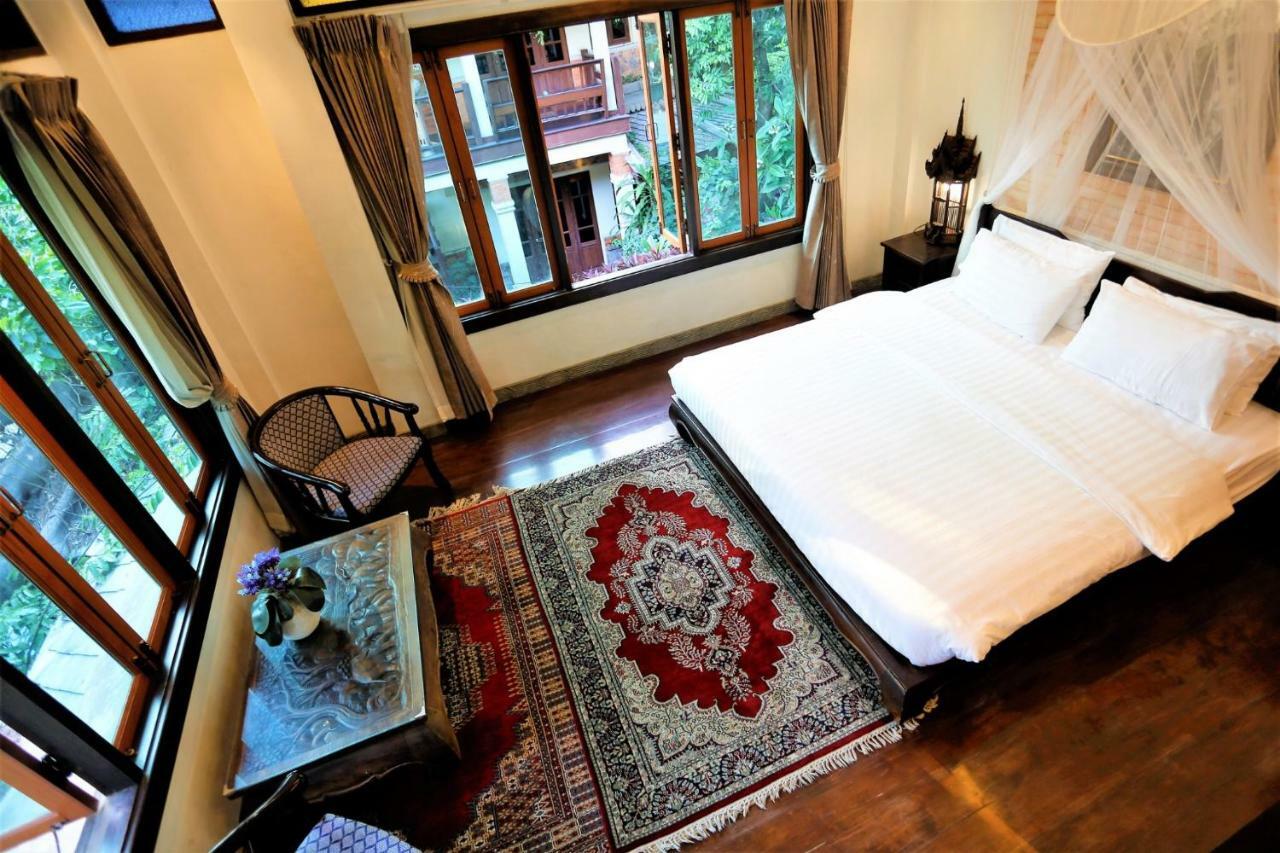 Santitham Guest House Chiang Mai Bagian luar foto