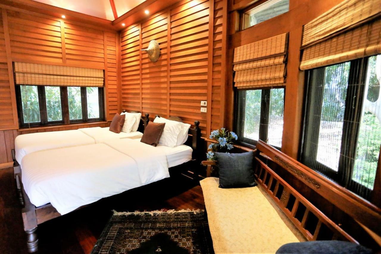 Santitham Guest House Chiang Mai Bagian luar foto